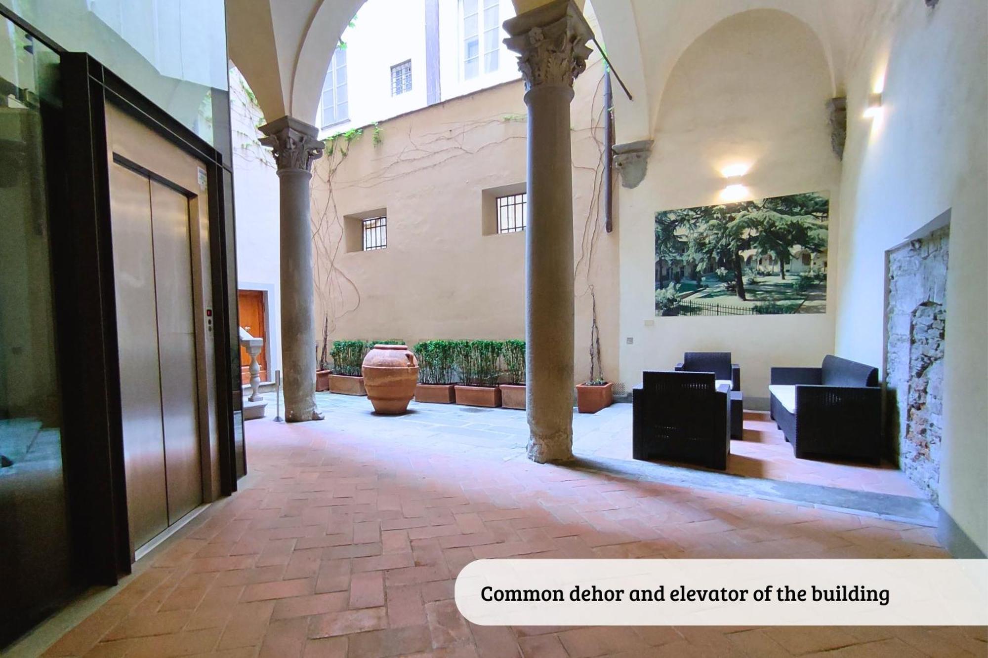 Buonarroti Big With Terrace In Oltrarno Apartamento